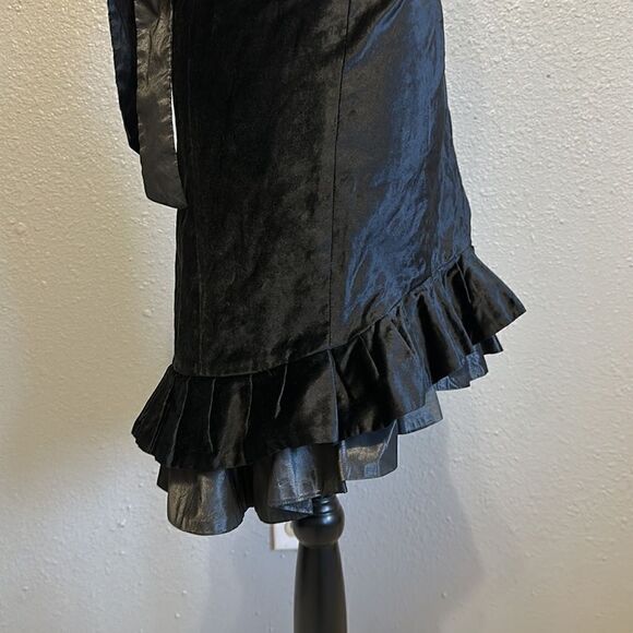 Roberta Scarpa made in Italy women’s ruffle skirt size 44 US 10 - Picture 4 of 11